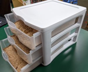 3 drawer container for a mealworm starter kit